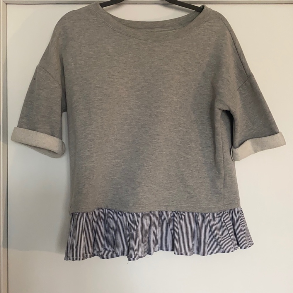 Sweatshirt top